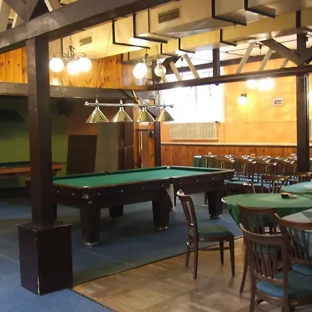 Auberge de jeunesse Hotel Eden Vrchlabí