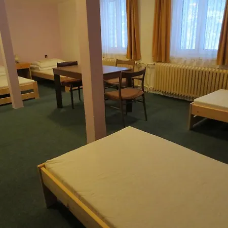 Hotel Eden Auberge de jeunesse Vrchlabí