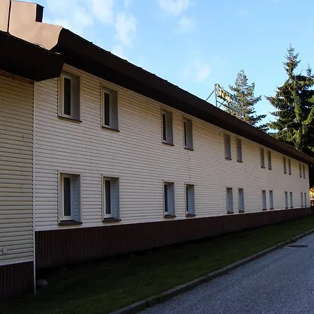 Hotel Eden Auberge de jeunesse Vrchlabí